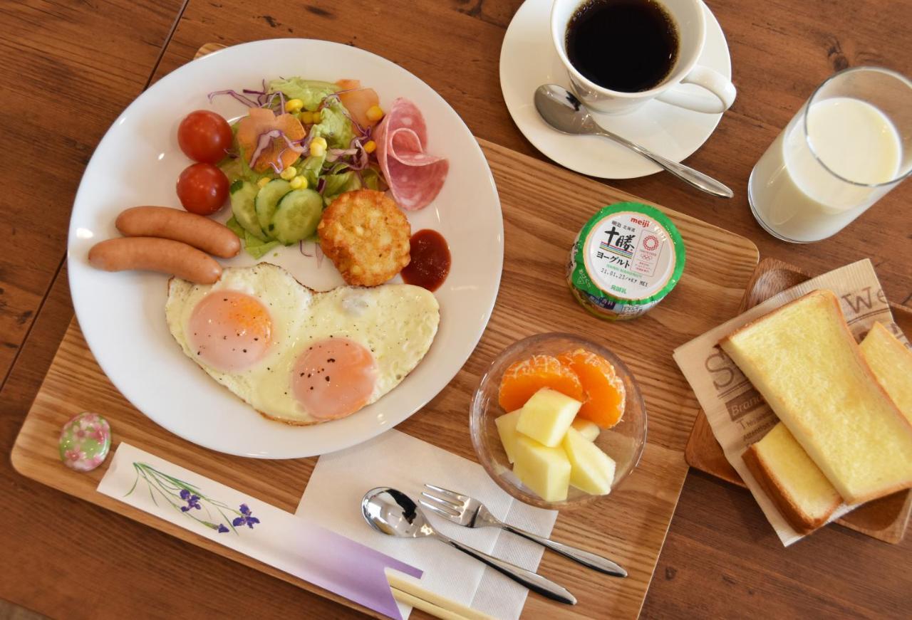Hotel Hanafuji 2*